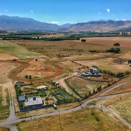 Arriba La Luna - Ecovilla Rural Trevelín Luaran gambar