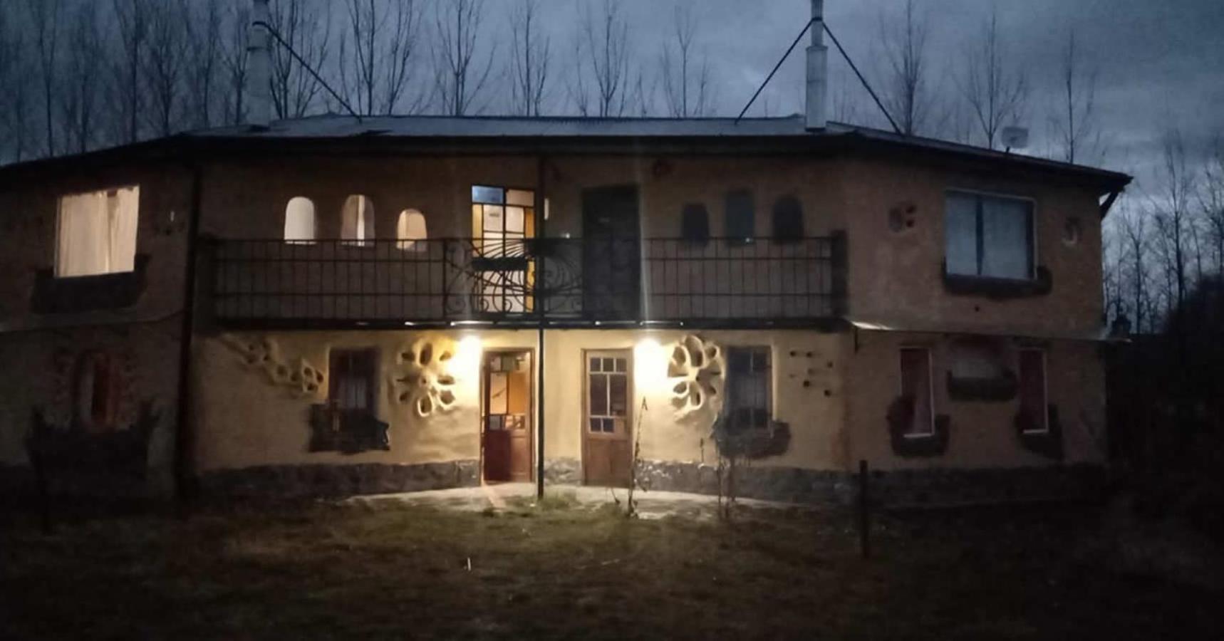Arriba La Luna - Ecovilla Rural Trevelín Luaran gambar